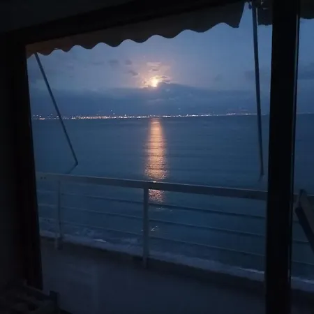 Blue Bliss Апартаменты *